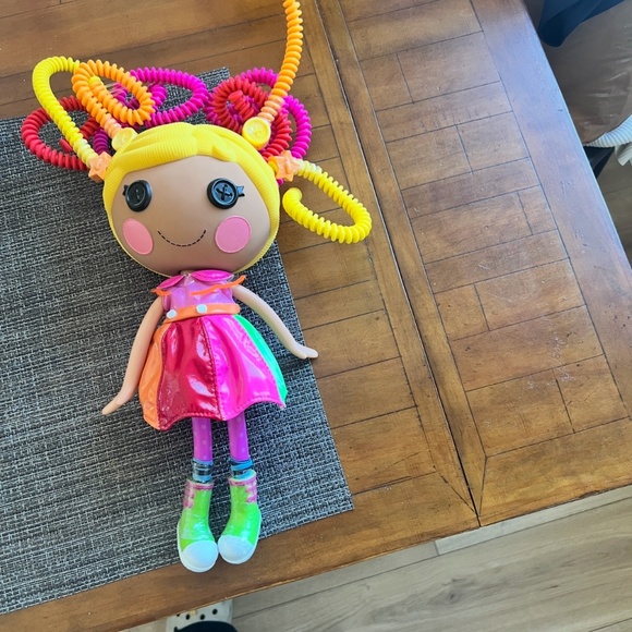 Lalaloopsy Silly Hair April Great Condition - Picture 1 of 4